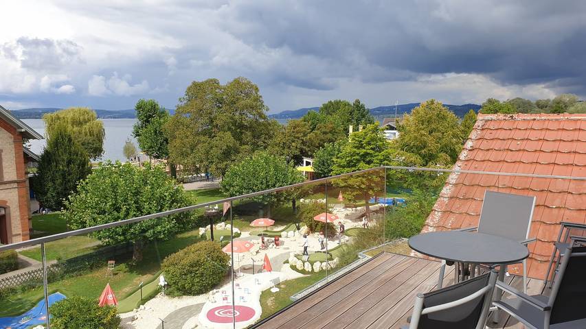 Ganze Wohnung, Ferienwohnung Nb 3. Stock in Unteruhldingen, Uhldingen-Mühlhofen