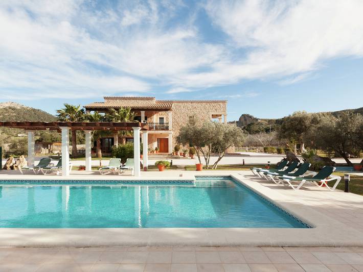Chalet para 10 personas, con terraza además de jardín y piscina, Familias con niños en Mallorca