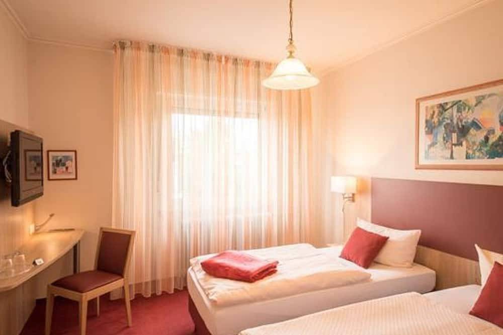Doppelzimmer Dusche/Wc - Hotel-Restaurant Leander in Bitburg, Eifelkreis Bitburg-Prüm