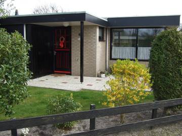 Ferienhaus für 4 Personen, mit Garten in Sint Maartenszee