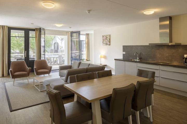 Ferienwohnung mit Meerblick für 6 Personen, mit Balkon/Terrasse und Balkon sowie Terrasse und Sauna in Domburg