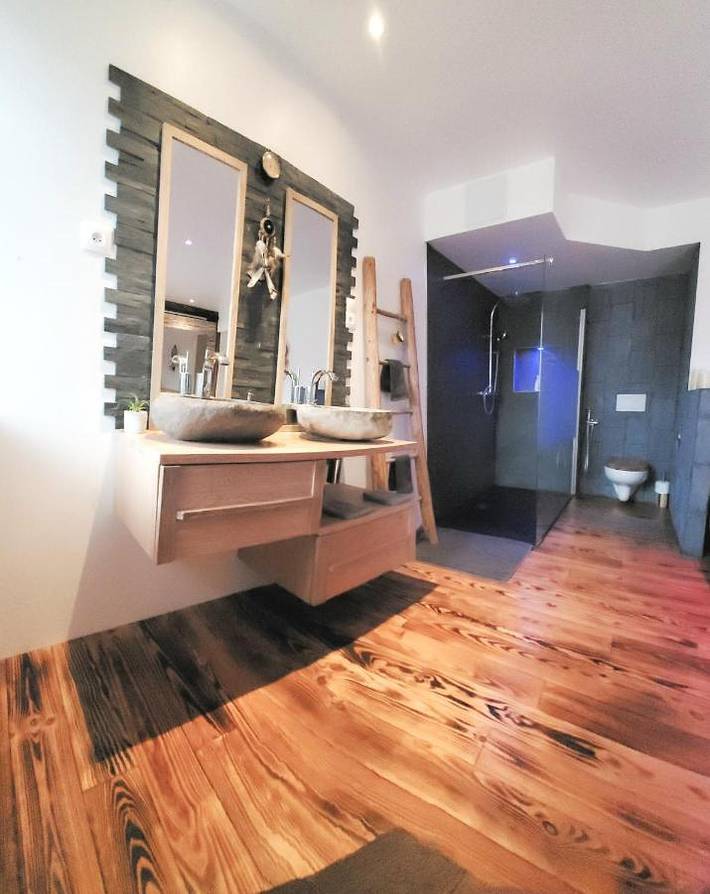 Gîte pour 6 personnes, avec jardin et jacuzzi à Anould - 4