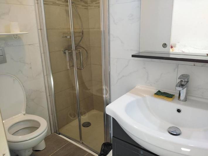 Gîte pour 2 personnes, avec vue dans Office De Tourisme Du Pays De Douarnenez - 3