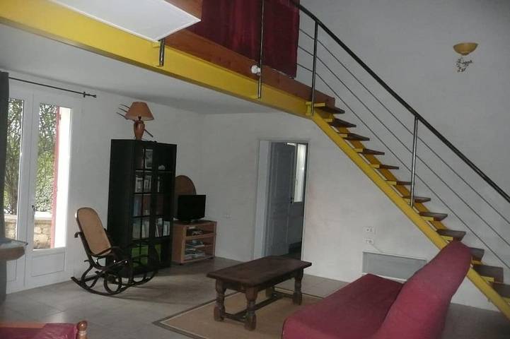 Gîte pour 4 personnes, avec jardin et terrasse à Mazan - 4