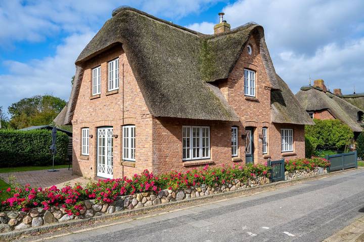 Ferienhaus für 4 Personen, mit Terrasse und Garten sowie Sauna in Oevenum