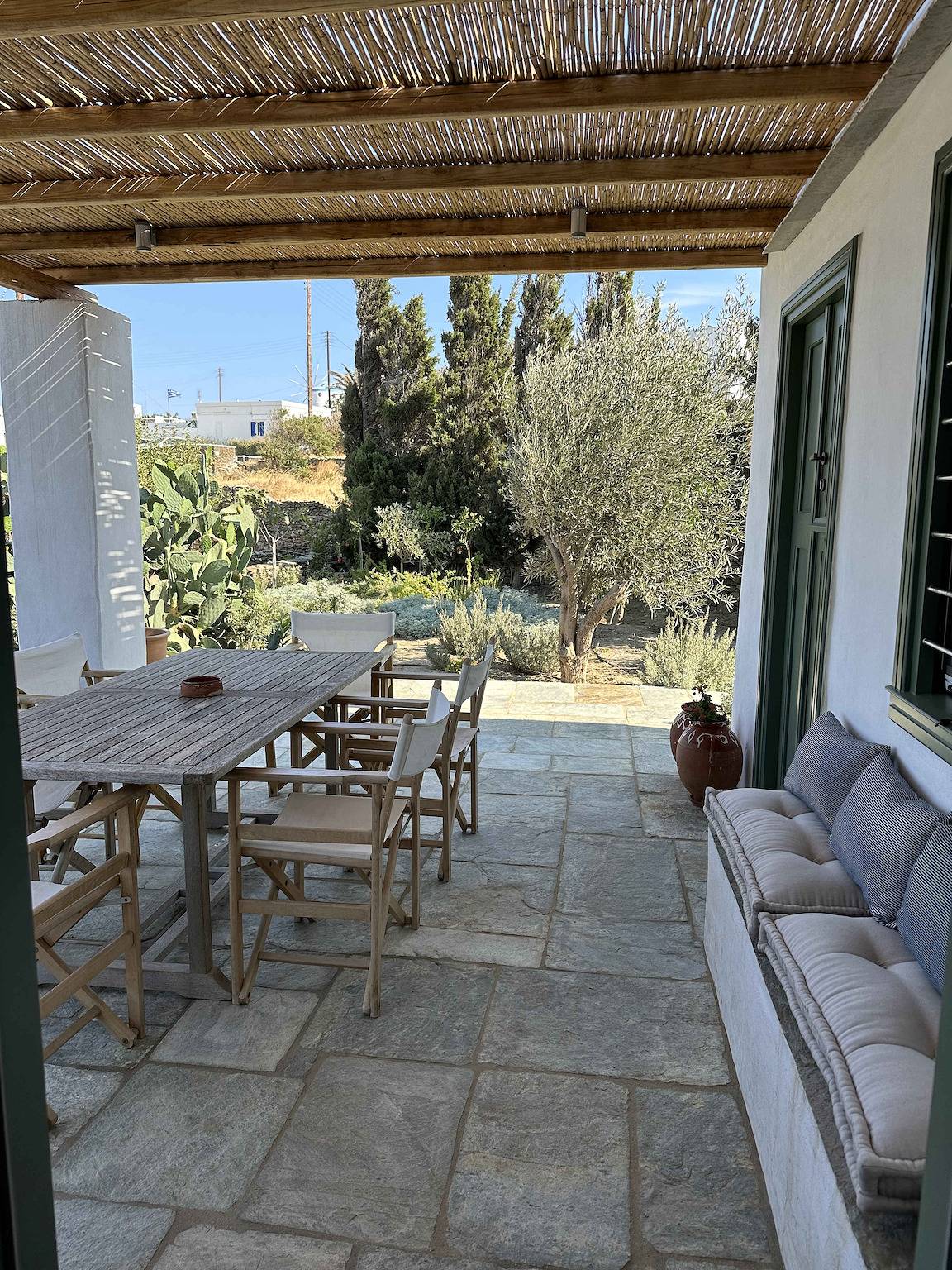 #Hh02 Olive House in Apollonia in Apollonia, Cícladas