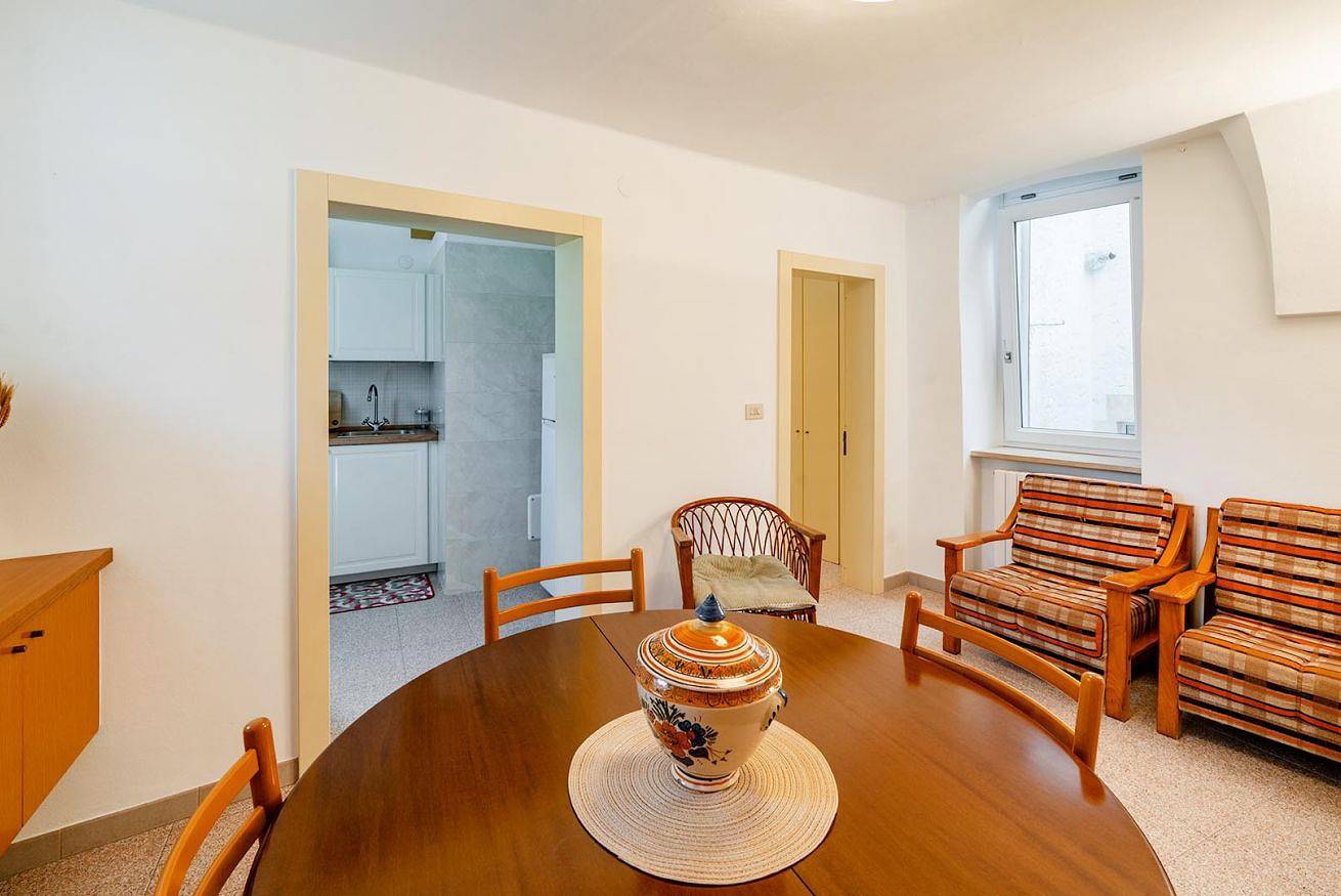 Appartamento intero, Casa Cenzina by Rentbeat in Locorotondo, Provincia di Bari