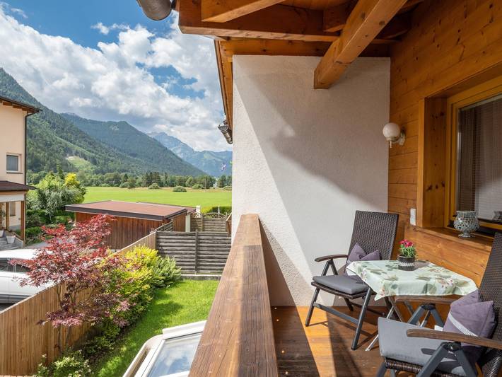 Ferienwohnung für 4 Personen, mit Seeblick und Ausblick sowie Balkon, kinderfreundlich in Eben am Achensee - 3