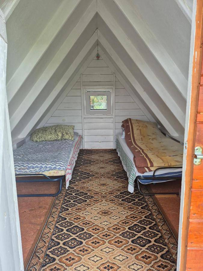 Szałasy drewniane nad rzeką Biebrza in Goniądz, Podlasie