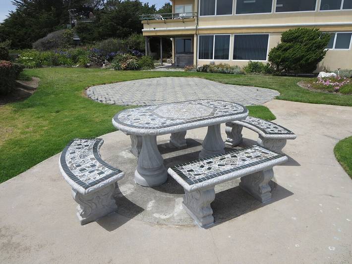 Vacation house for 8 people, with yard and hot tub, with pets in Northern California