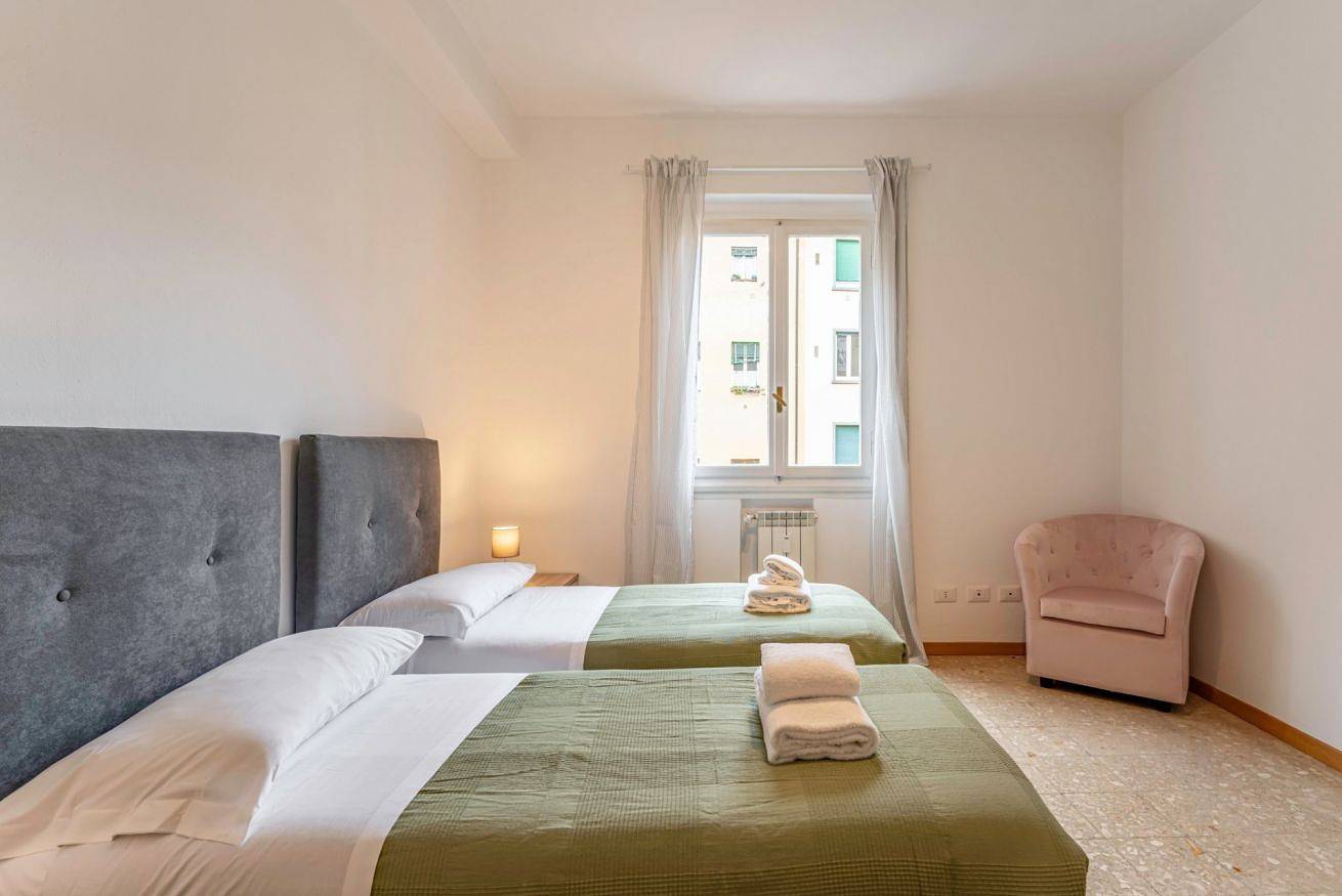 Entire apartment, Ponte Vecchio Apartment - Centrally Located Flat in Florence city center, Florence