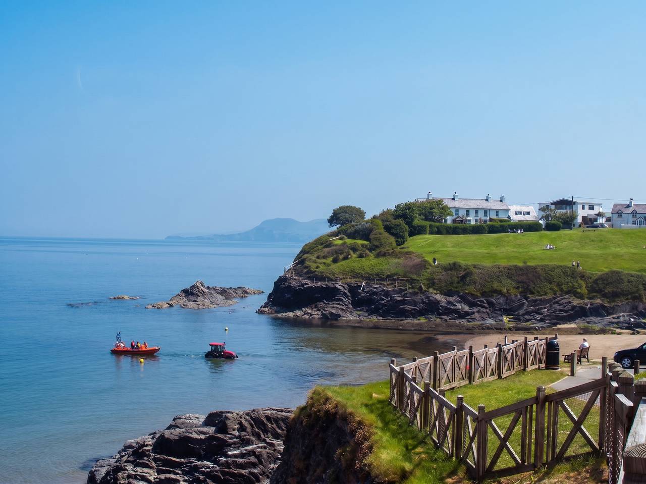 Beach Retreat in Aberporth, Cardigan Bay
