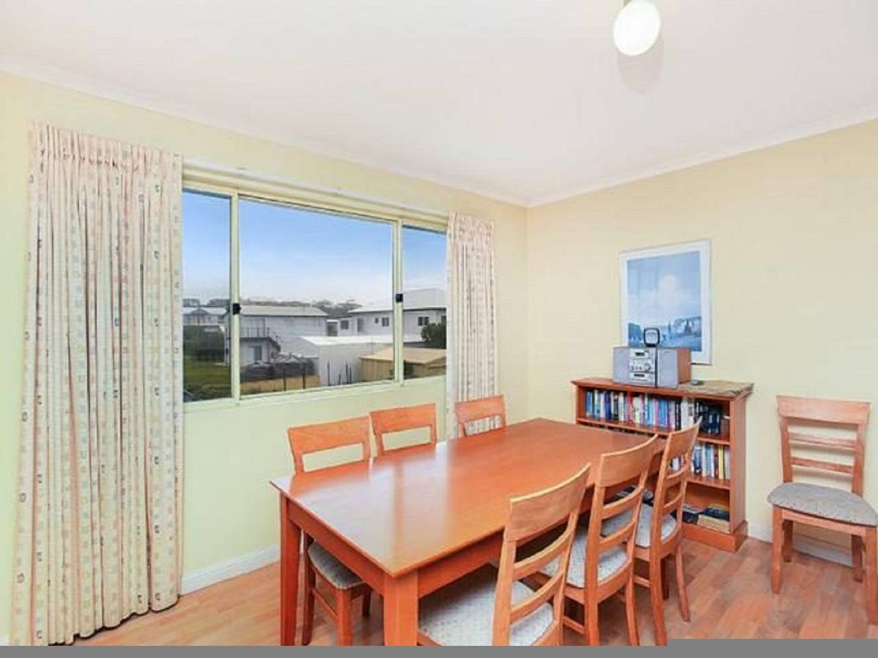 Tahren Beachfront Shack Wifi - Pet-Friendly in Middleton (South Australia), South Australia