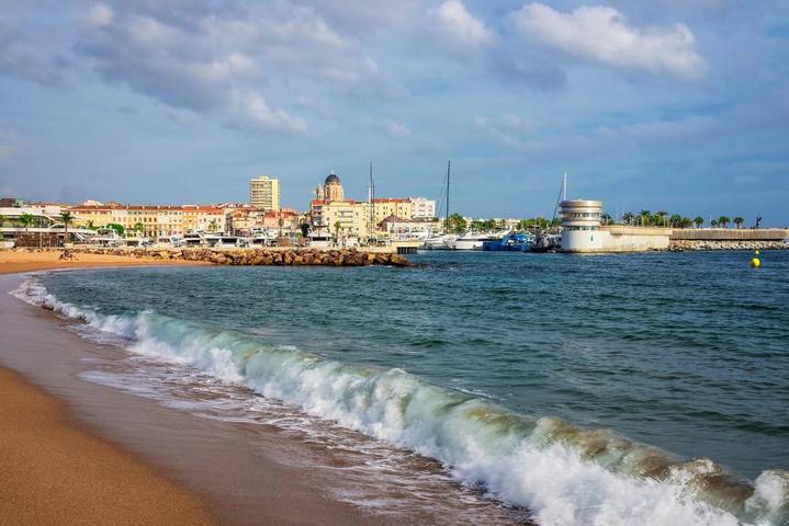 Location de vacances pour 4 personnes, adapté aux familles dans Plage Beau Rivage Saint Raphael - 2