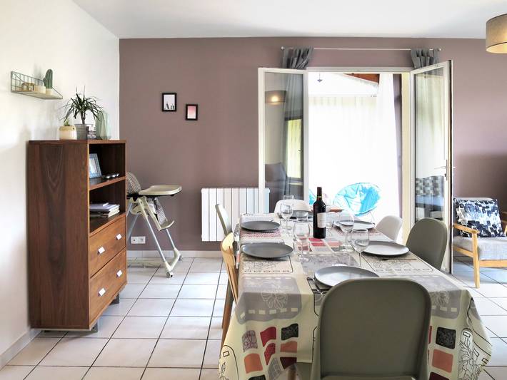Location de vacances pour 7 personnes, avec terrasse et jardin à Hourtin - 3