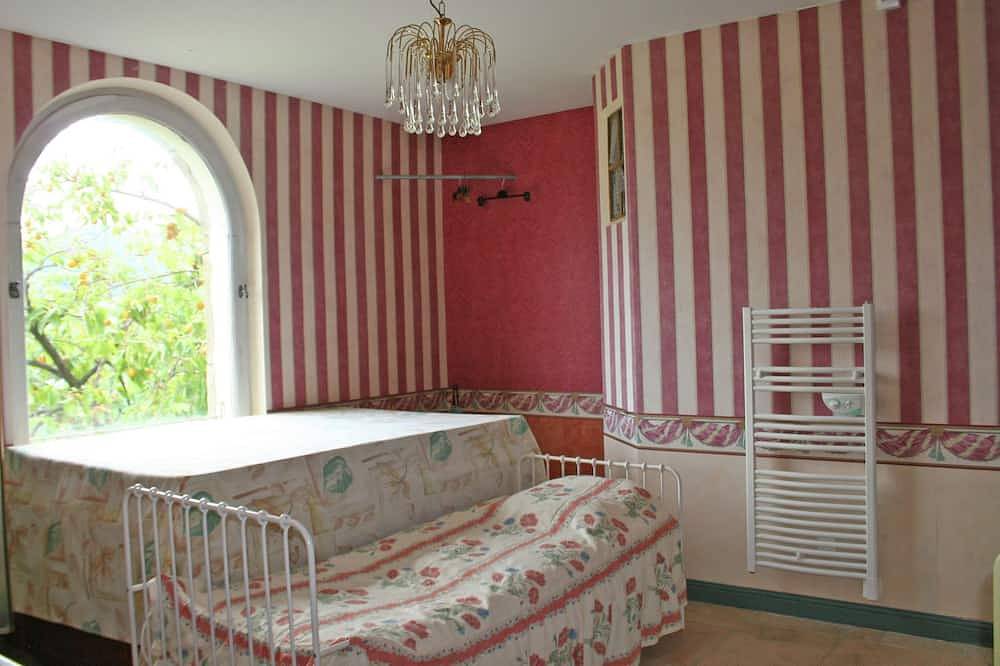 Maison près de Mont Ventoux Piscine in Vaison-la-Romaine, Parc naturel régional du Mont-Ventoux