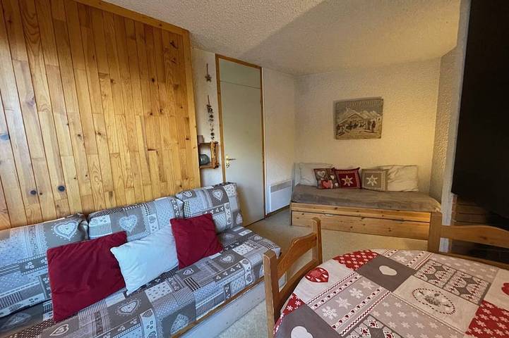 Ganze Wohnung, 2-Zimmer-Wohnung im Zentrum von Valmorel, in der Nähe von Geschäften und Liften in Valmorel, Les Avanchers-Valmorel