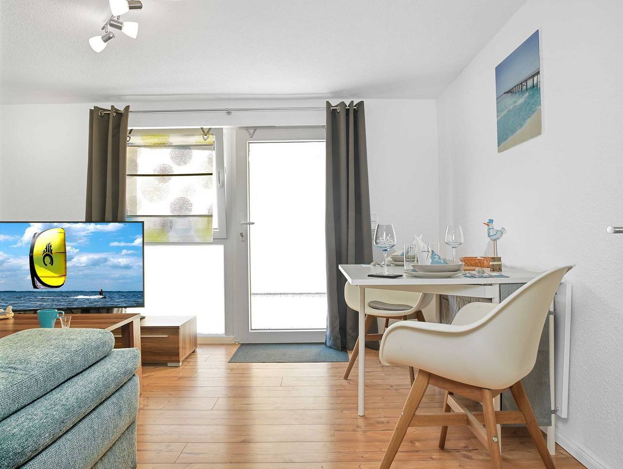 Ganze Wohnung, Gemütliche Ferienwohnung "Ankerplatz" in ländlicher Lage in Groß Strömkendorf. in Blowatz, Neuburg