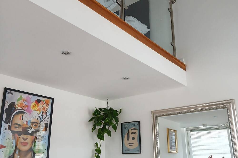 Entire apartment, Arty loft in central cardiff in Cardiff, Cardiff region