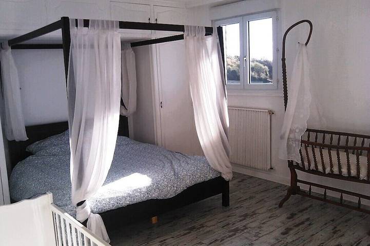 Location de vacances pour 14 personnes, avec jardin à Plougastel-Daoulas - 3