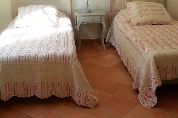 Location de vacances pour 13 personnes, avec terrasse et jardin à Crouy-sur-Cosson - 2