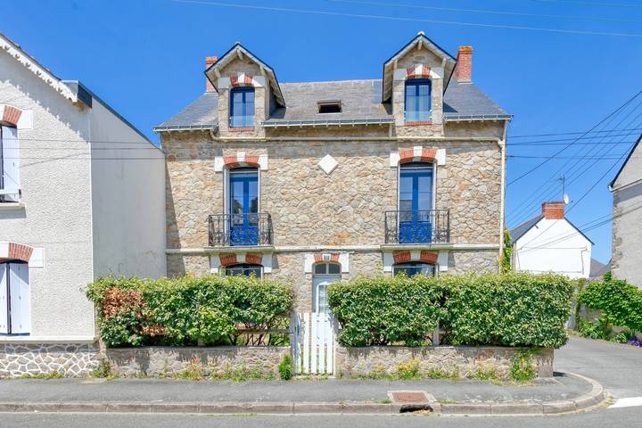 Maison de vacances 'Maison Albizia' avec terrasse privée, jardin privé et Wi-Fi in Le Croisic, Côte d'Amour