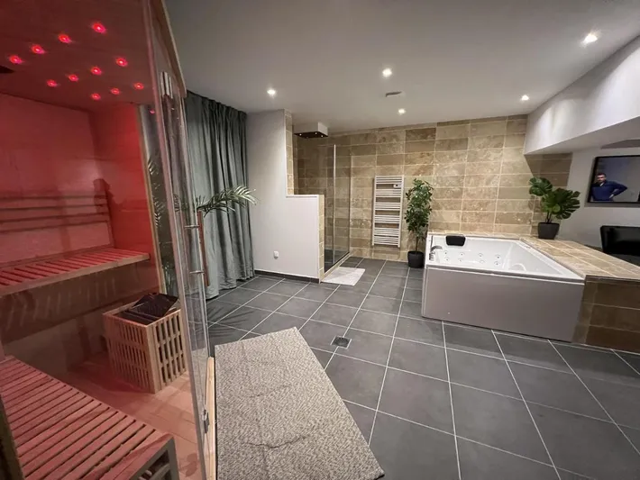 Apartamento de vacaciones para 2 personas, con jacuzzi y sauna - 1
