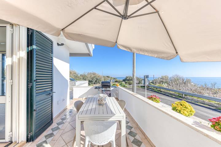 Appartamento 'Villetta Del Cuore' con vista mare, Wi-Fi e aria condizionata in Marina di San Gregorio, Patù