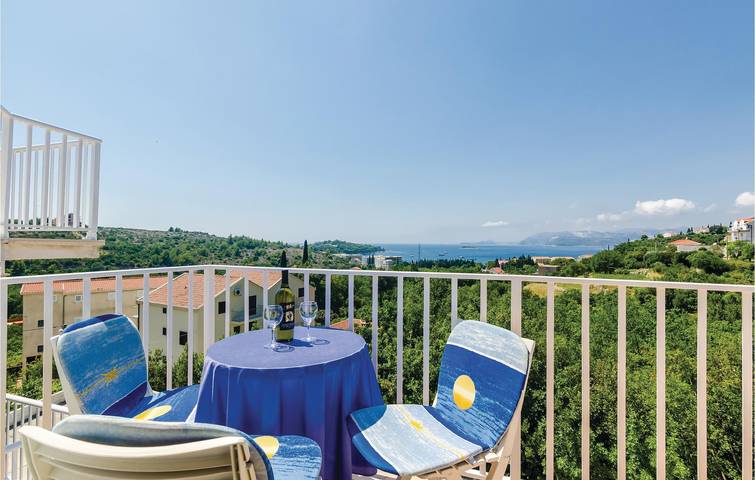 Gîte pour 5 personnes, avec terrasse à Cavtat - 3