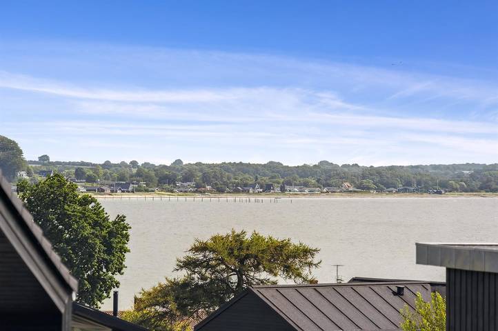 Ferienhaus mit Meerblick für 10 Personen, mit Sauna und Terrasse sowie Garten und Whirlpool in Kelstrup Strand - 4