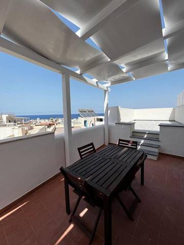 Gîte pour 2 personnes, avec terrasse à Marettimo