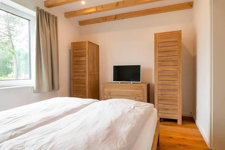 Ferienhaus für 6 Personen, mit Terrasse und Sauna sowie Garten in Barth - 3