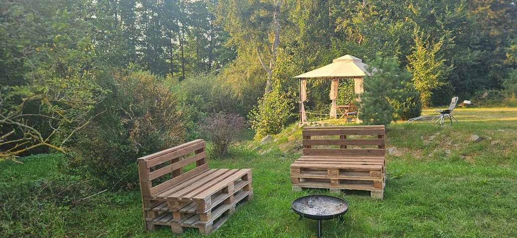 Ferienhaus für 2 Personen, mit Terrasse und Garten sowie Ausblick in Carpin