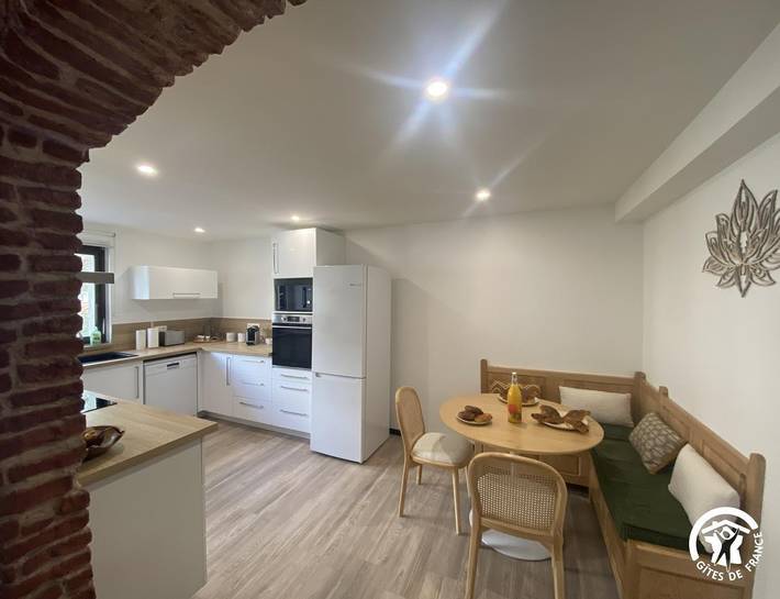 Gîte pour 4 personnes, avec terrasse à Amélie-les-Bains-Palalda - 2