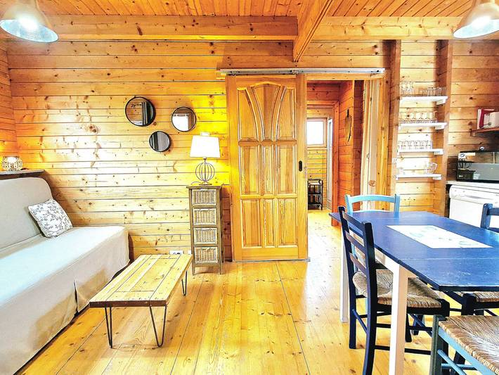 Gîte pour 4 personnes, avec terrasse et piscine, animaux acceptés dans Yonne