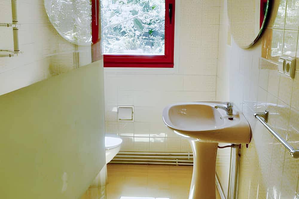 Entire apartment, Homerez - Cosy apartment in Mogor with sea view terrace - 40 m² in Marín, Rías Baixas