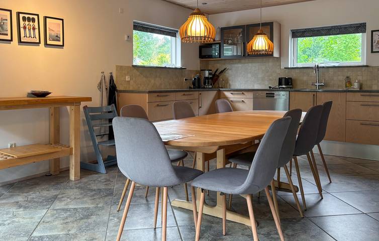 Ferienhaus für 8 Personen mit Pool in Kolind, Rønde