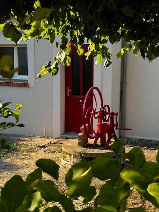 Location de vacances pour 5 personnes, avec terrasse et jacuzzi dans Saint-Hilaire-Saint-Mesmin - 2