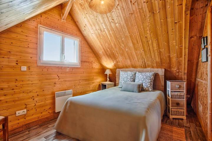 Location de vacances pour 6 personnes, avec terrasse et jardin à Saint-Georges-de-la-Rivière - 2