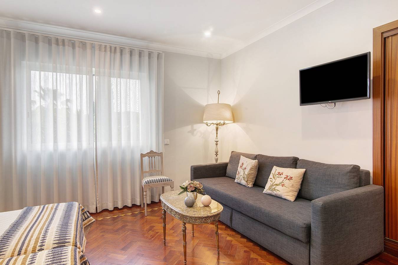 Milreu Guesthouse – Zimmer „Malva“ in Estoi, Faro