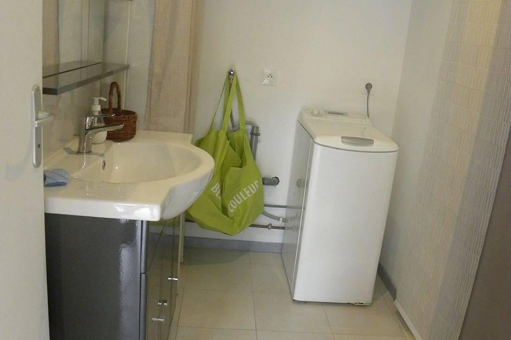 Gite In Old Farmhouse in Plouescat, Côte des Légendes