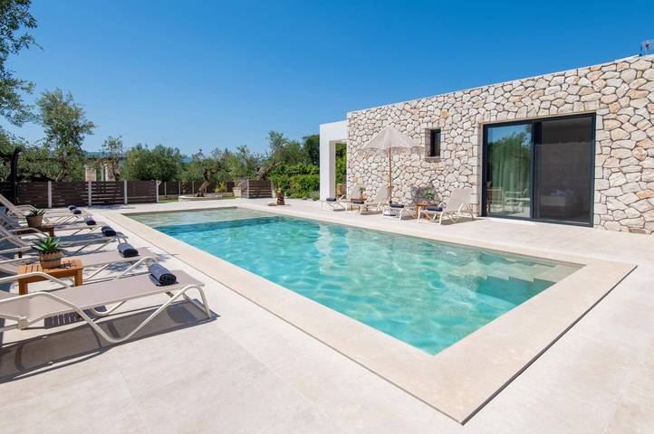 Ferienhaus für 10 Personen, mit Garten in Kalamaki - 2