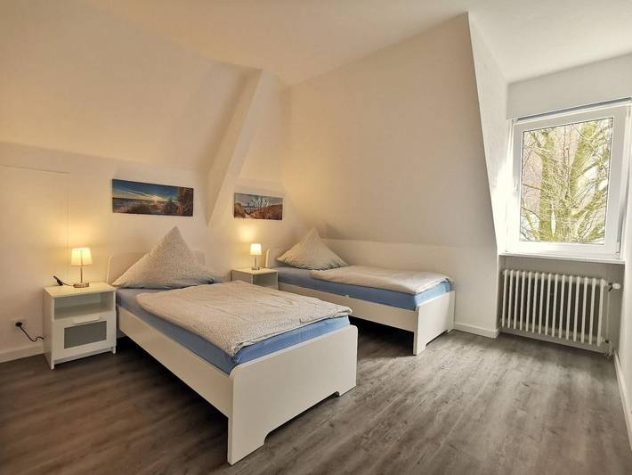 Ferienwohnung für 6 Personen, mit Terrasse und Garten in Horumersiel - 2