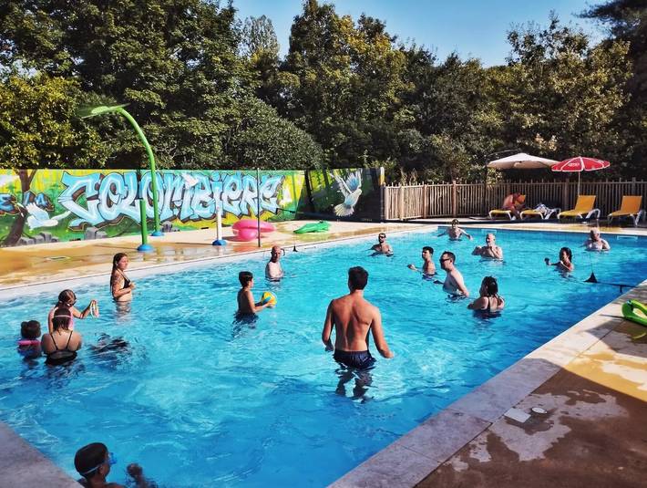 Mobil home pour 4 personnes, avec terrasse et piscine dans Beaumontois en Périgord - 2