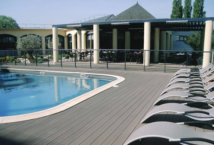 Hôtel pour 3 personnes, avec jardin ainsi que sauna et piscine dans Circuit de Nevers Magny Cours - 4