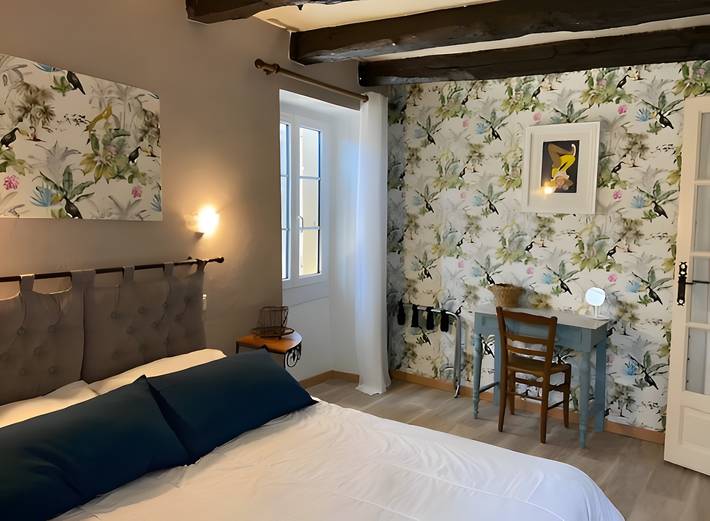 Casa Vacacional 'Moulin De La Forge' con Vista al Lago, Piscina Privada y Wi-Fi in Les Arques, Quercy