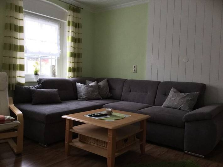 Ferienwohnung für 8 Personen, mit Terrasse und Garten