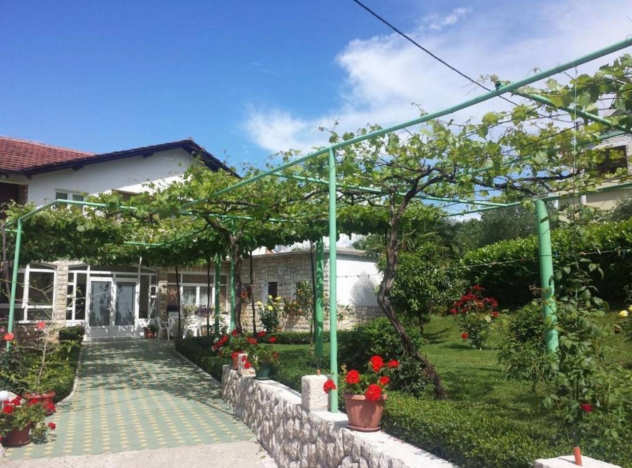 Ferienhaus für 2 Personen mit Balkon in Bosnien und Herzegowina