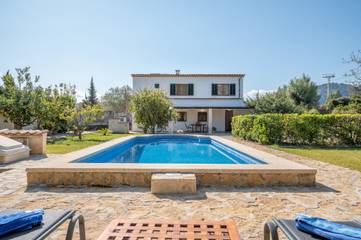 Villa in Pollença, Serra de Tramuntana für 4 
