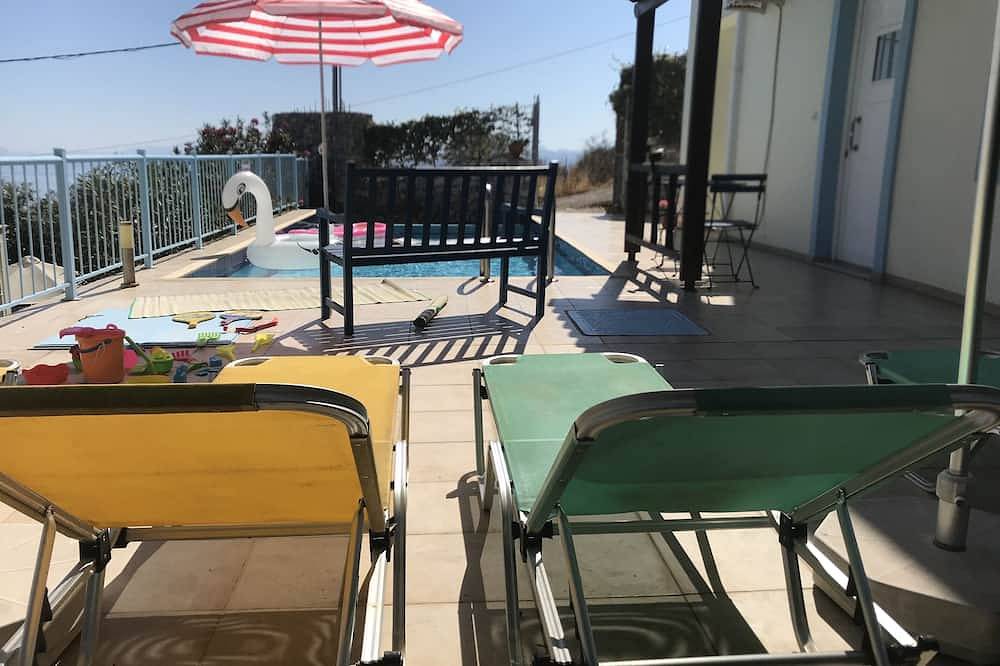 Atemberaubende Berge, Meerblick mit Pool Wifi in der Nähe von Geschäften und Angeboten zur Verfügung in Kefalas, Vamos